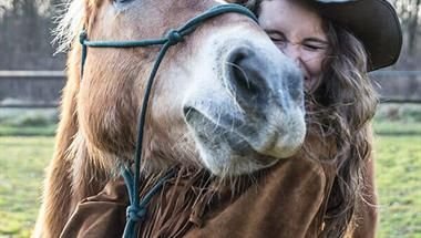 Scorpion Employee Bets on Horses to Support Children in Her Community